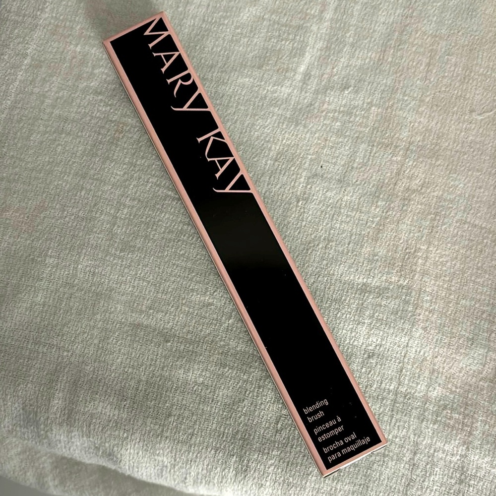 Mary Kay Blending Brush NEW - Picture 4 of 6